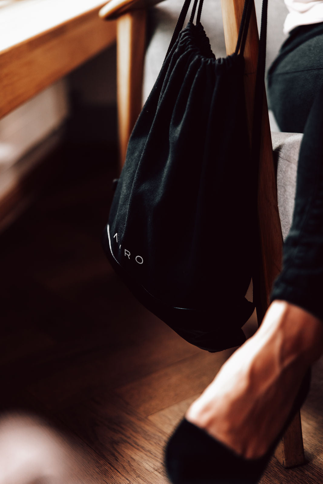 AVRO Lightweight Drawstring Bag